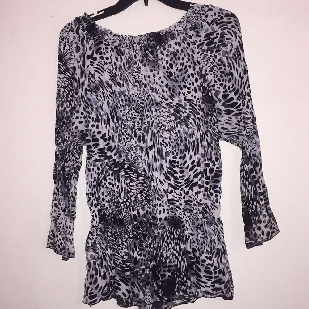 Blouse - Picture 2 of 4